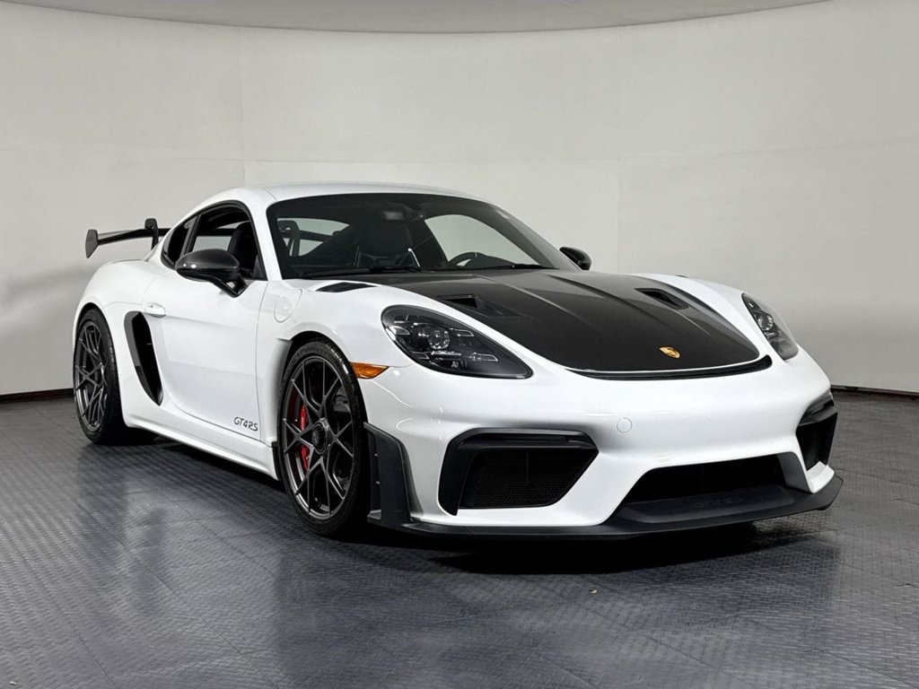 Certified 2025 Porsche 718 Cayman GT4 RS RWD image 9