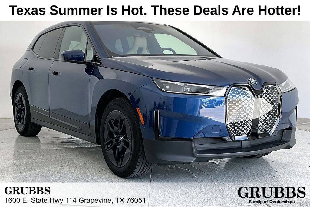 Used 2023 BMW iX xDrive50 AWD/4WD image 1