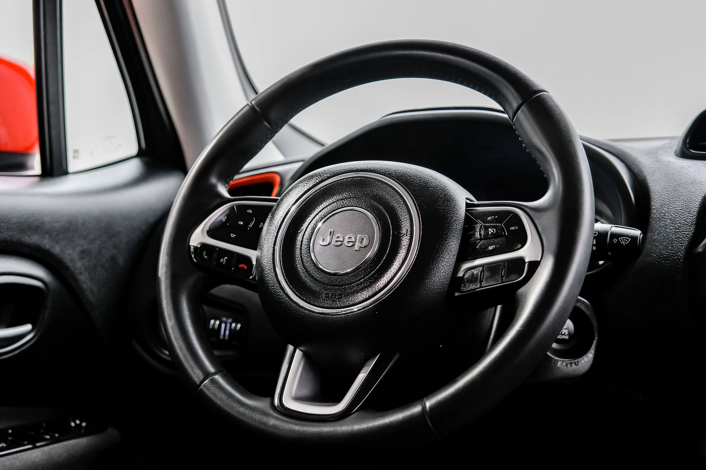Used 2020 Jeep Renegade Latitude image 20