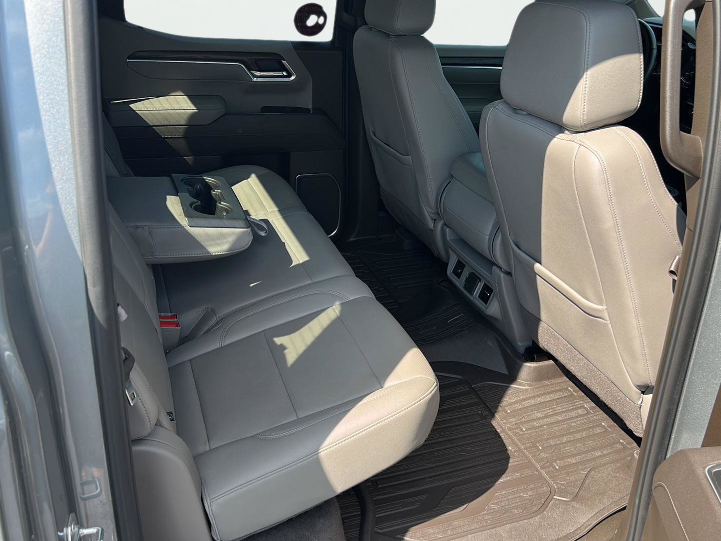 Certified 2025 GMC Sierra 1500 SLT AWD/4WD image 13