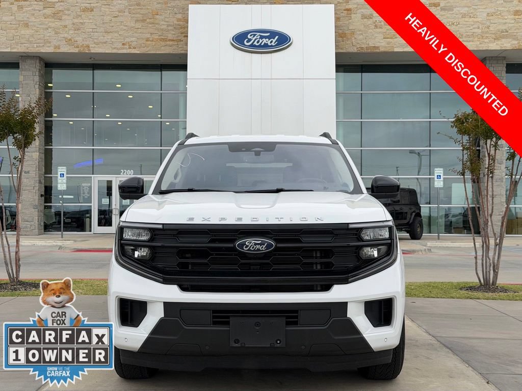 Used 2025 Ford Expedition Max Active AWD/4WD image 2