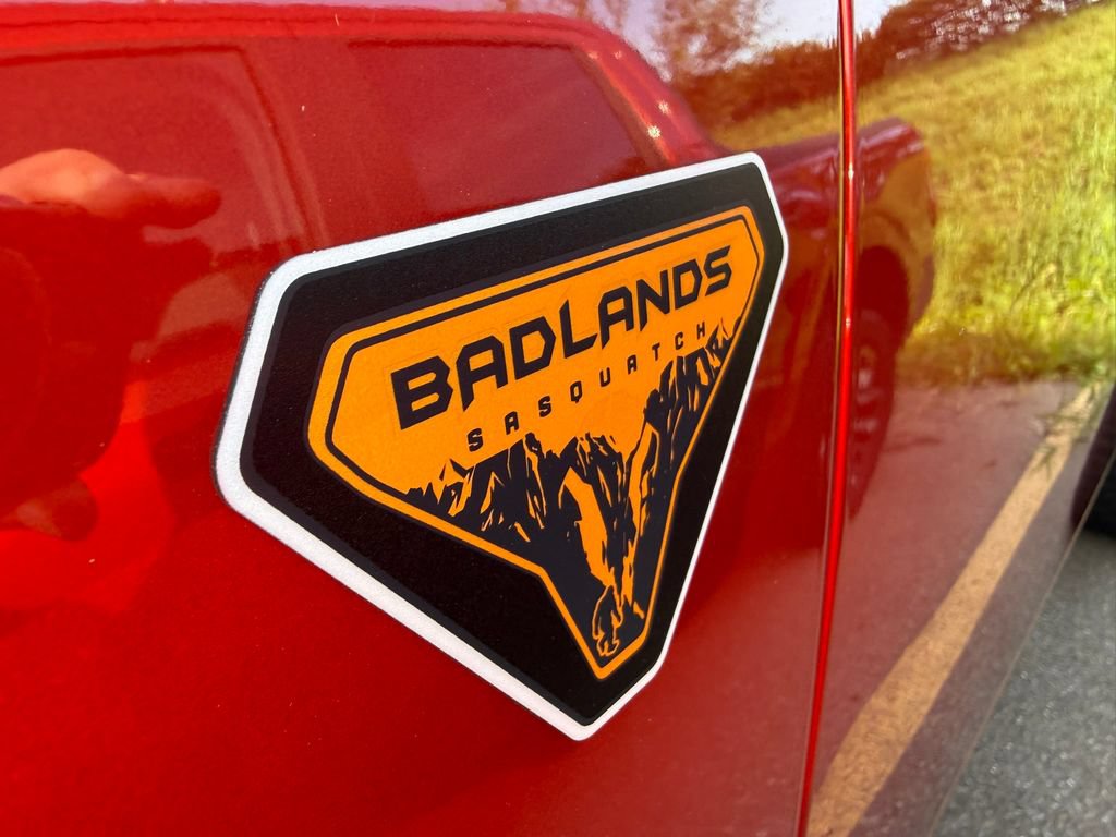 Used 2023 Ford Bronco Badlands AWD/4WD image 12