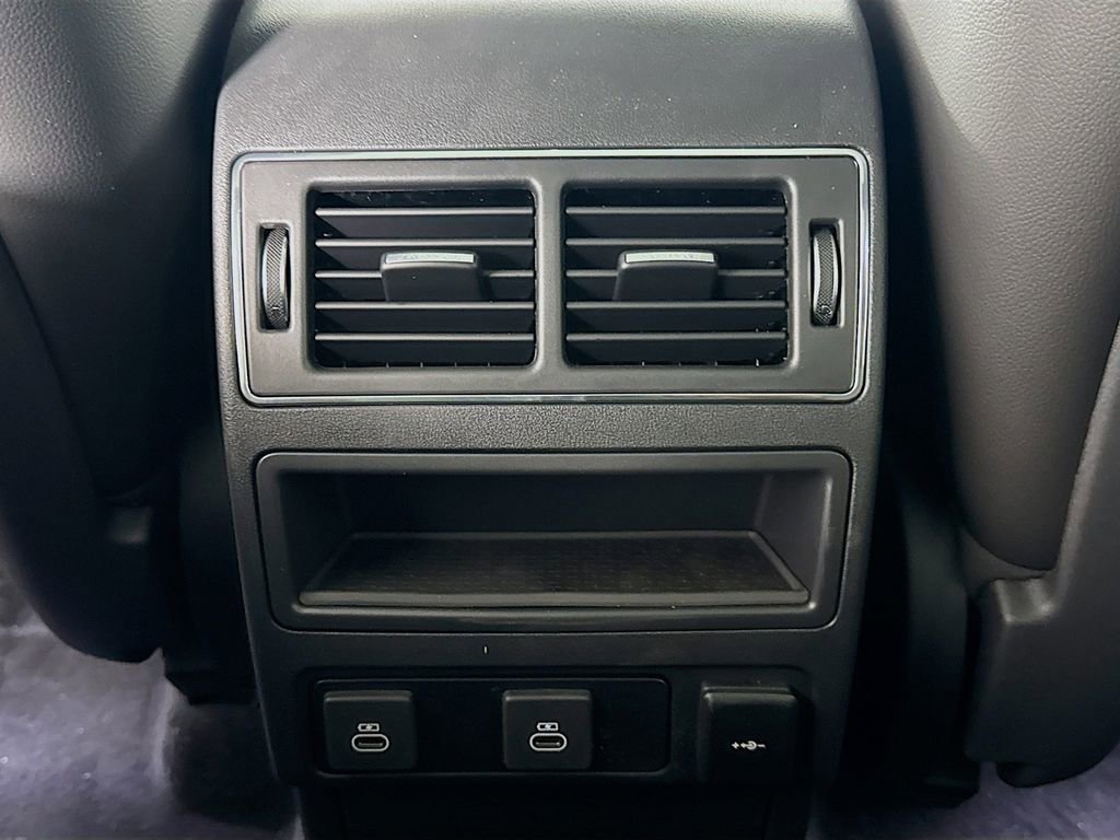 New 2026 Jaguar F-PACE R-Dynamic S image 25