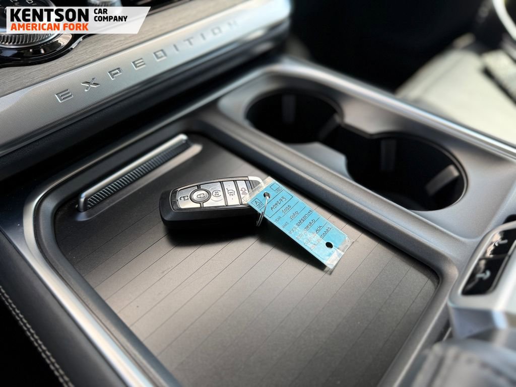Used 2025 Ford Expedition Max Platinum image 43