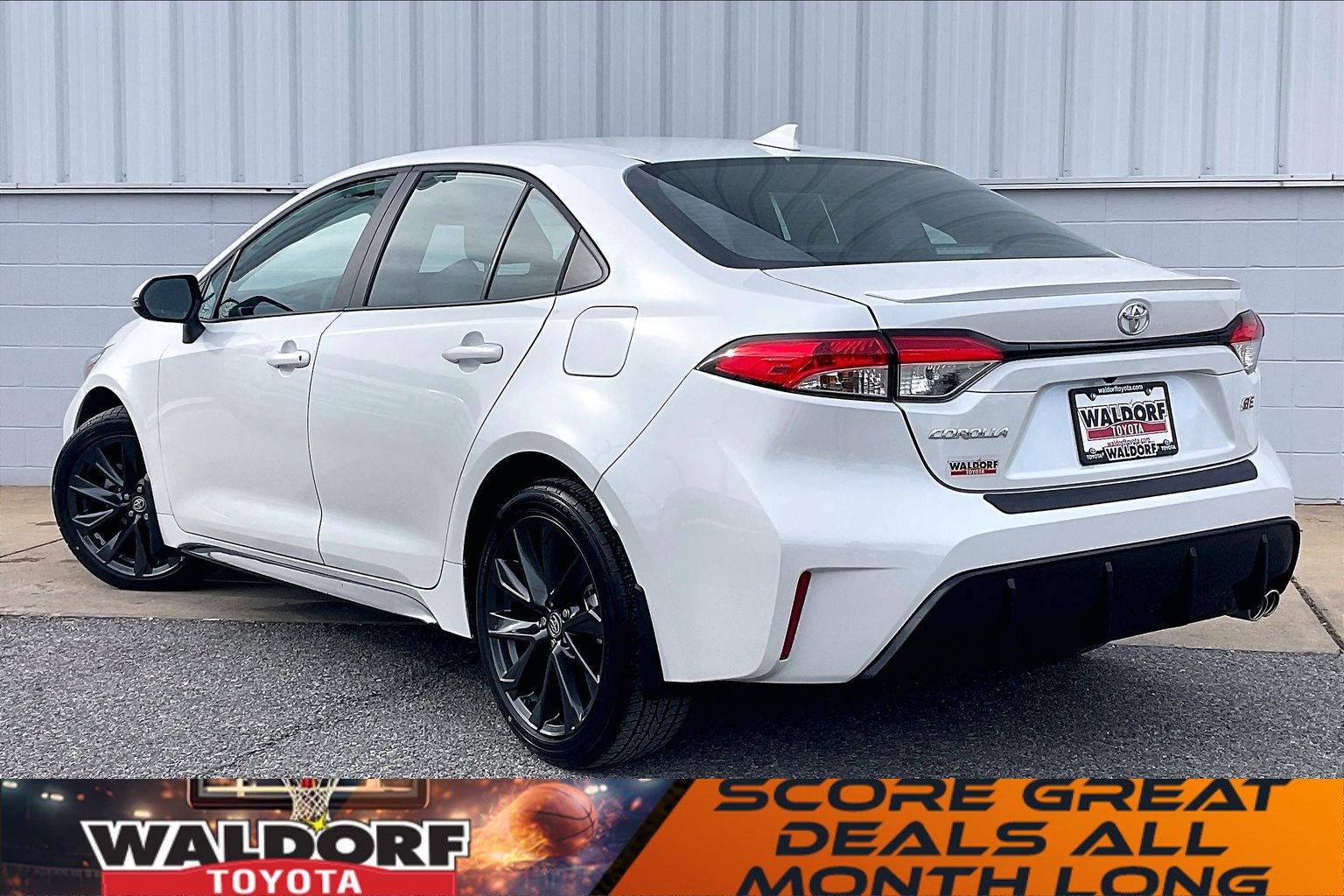 Used 2026 Toyota Corolla SE image 15