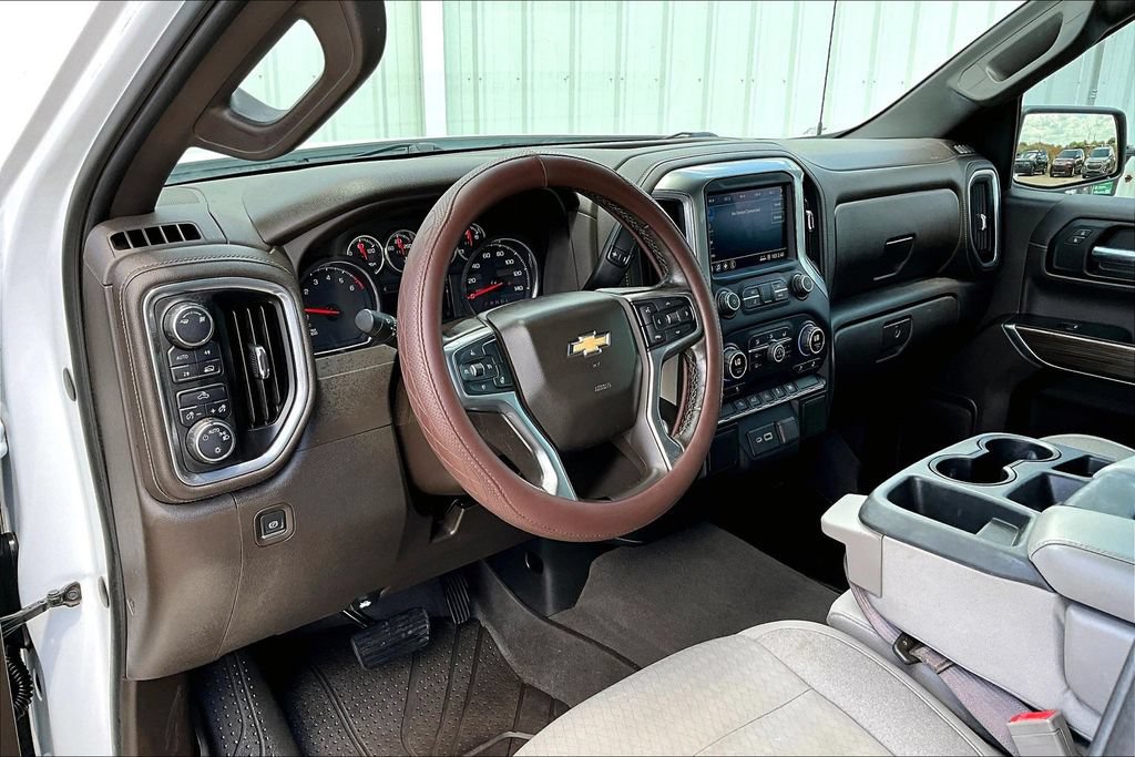Used 2019 Chevrolet Silverado 1500 LT w/ Texas Edition AWD/4WD image 16