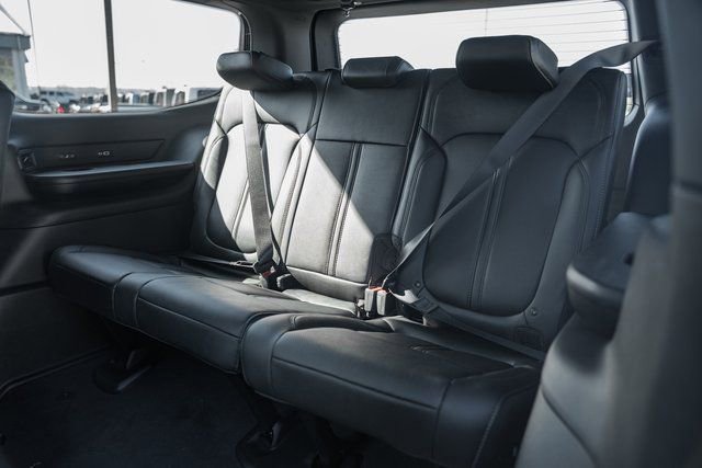 New 2026 Jeep Grand Wagoneer Limited image 42