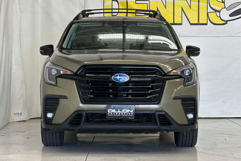 Used 2023 Subaru Ascent Onyx Edition AWD/4WD image 9