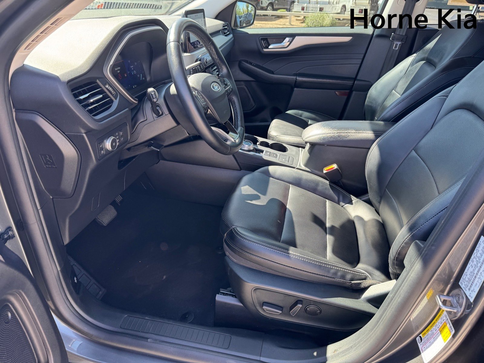 Used 2022 Ford Escape SEL w/ Technology Package FWD image 10
