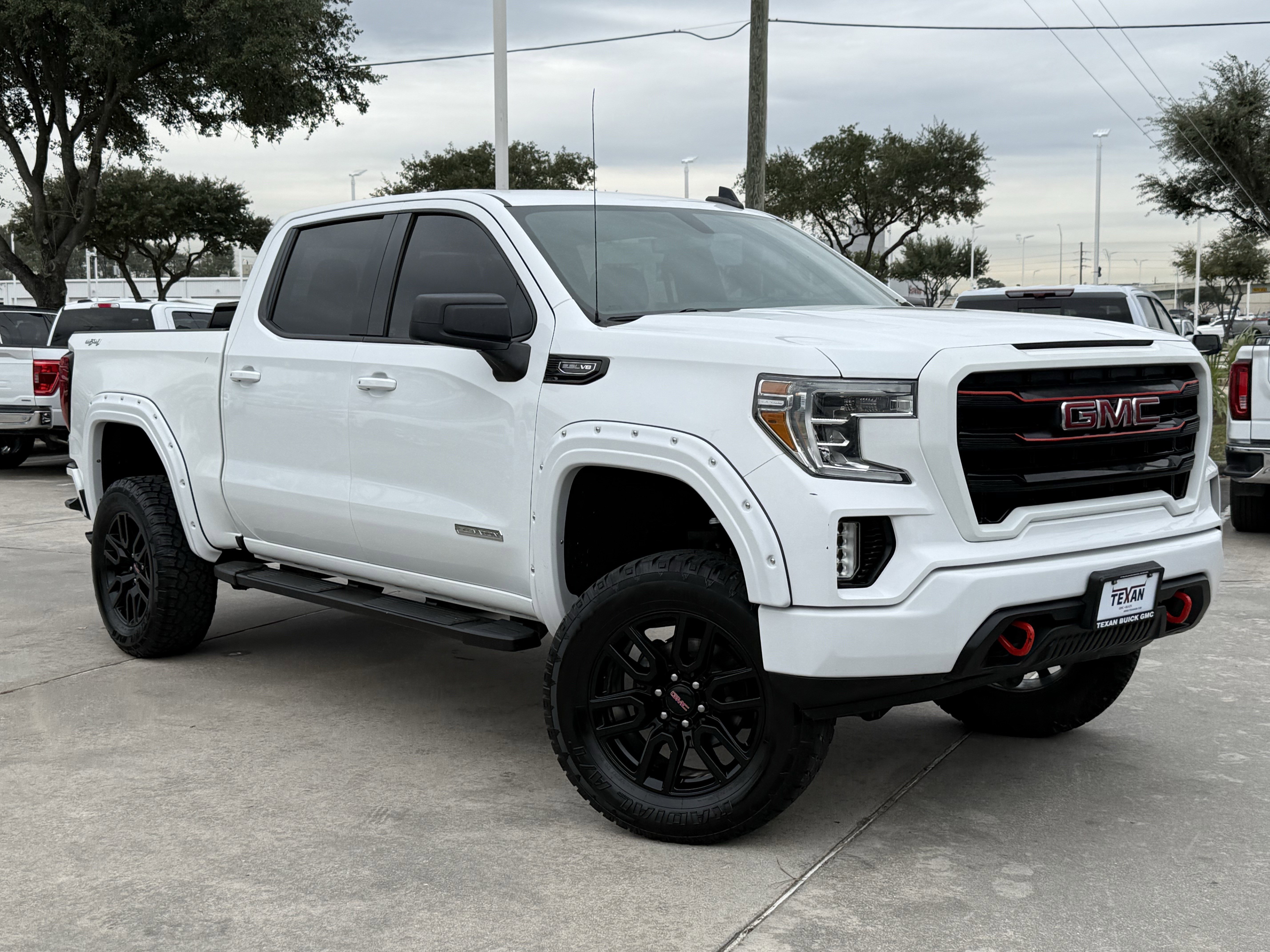 Used 2019 GMC Sierra 1500 Elevation image 2