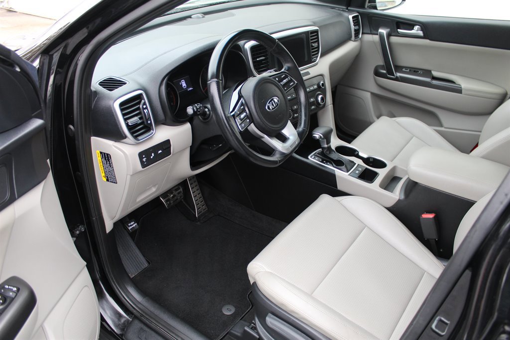 Used 2020 Kia Sportage S w/ S Sunroof Package image 6