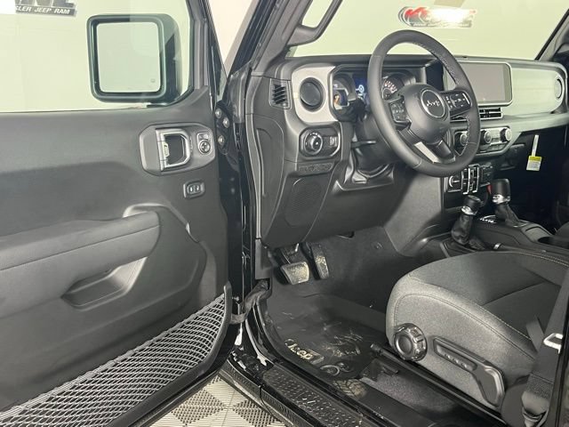 New 2025 Jeep Wrangler Unlimited Sport AWD/4WD image 19