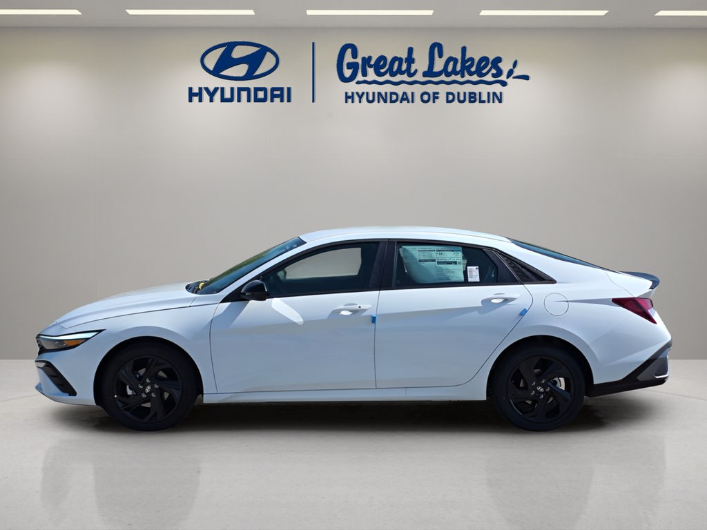 New 2026 Hyundai Elantra Sport FWD image 2