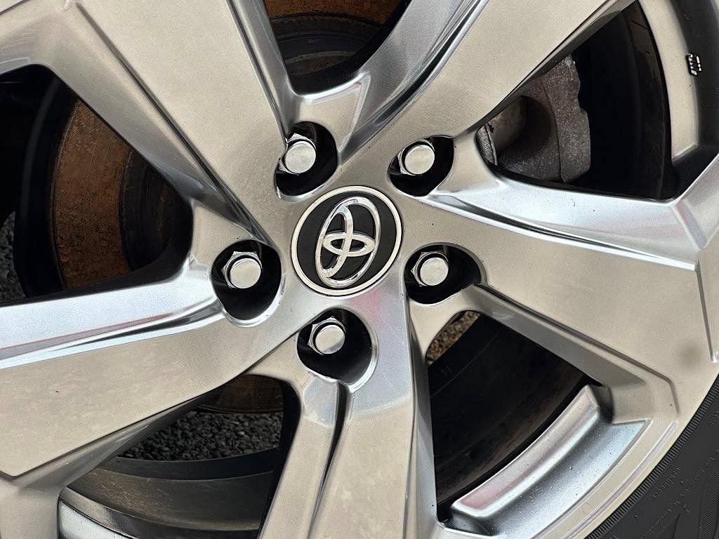 Certified 2019 Toyota RAV4 Limited AWD/4WD image 28