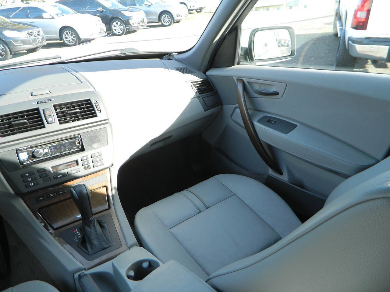 Used 2004 BMW X3 3.0i image 17