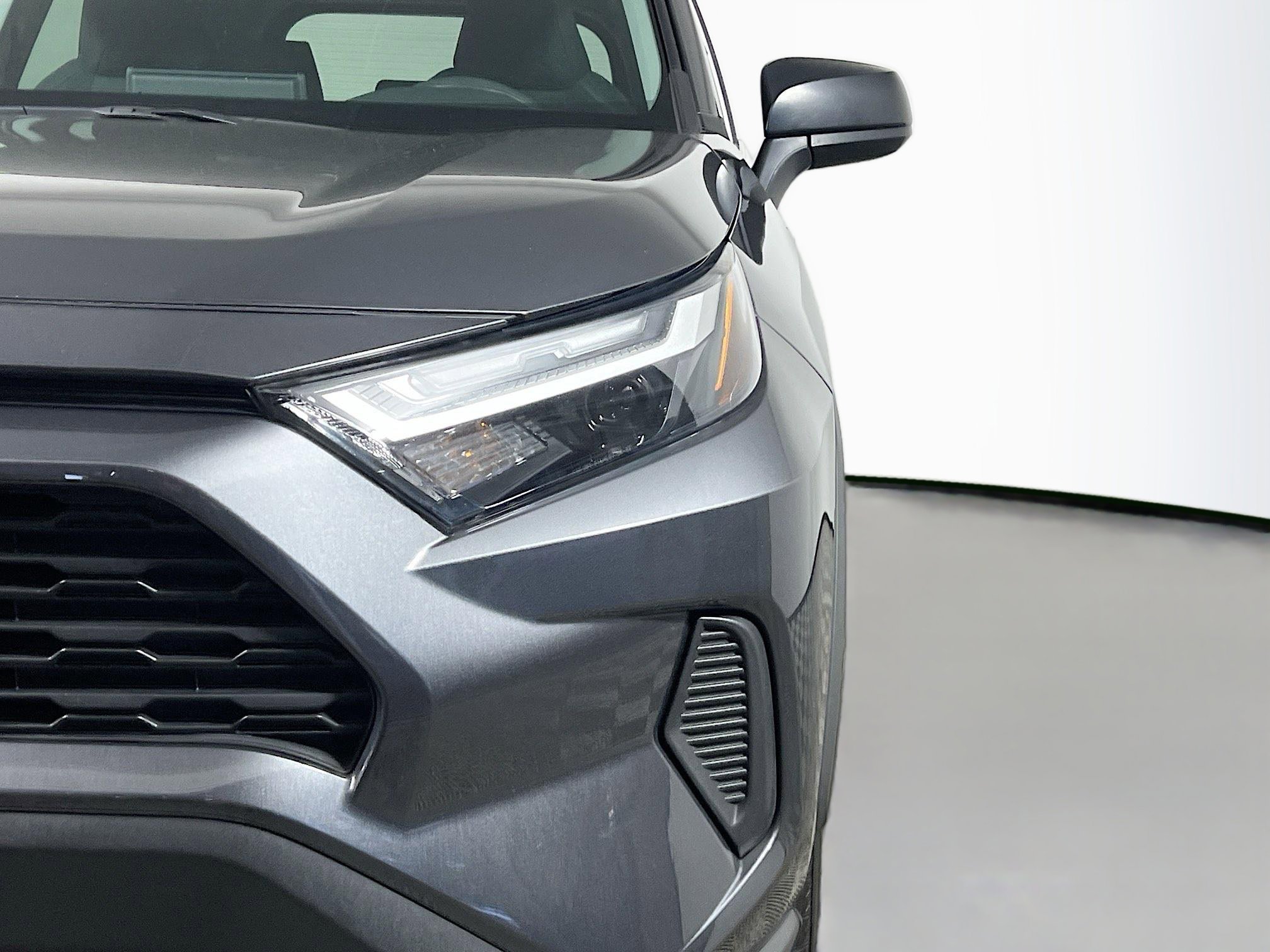 Used 2024 Toyota RAV4 LE image 12