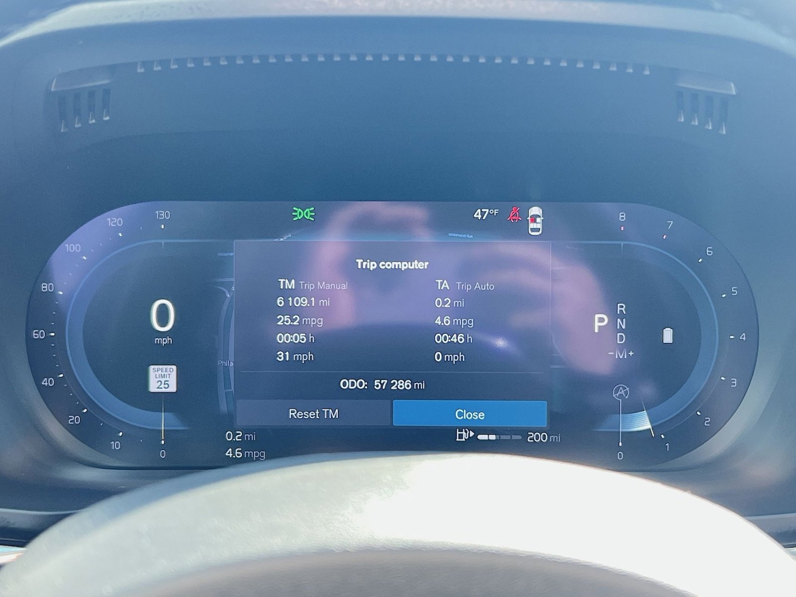 Certified 2023 Volvo XC60 B6 Ultimate w/ Climate Package image 17