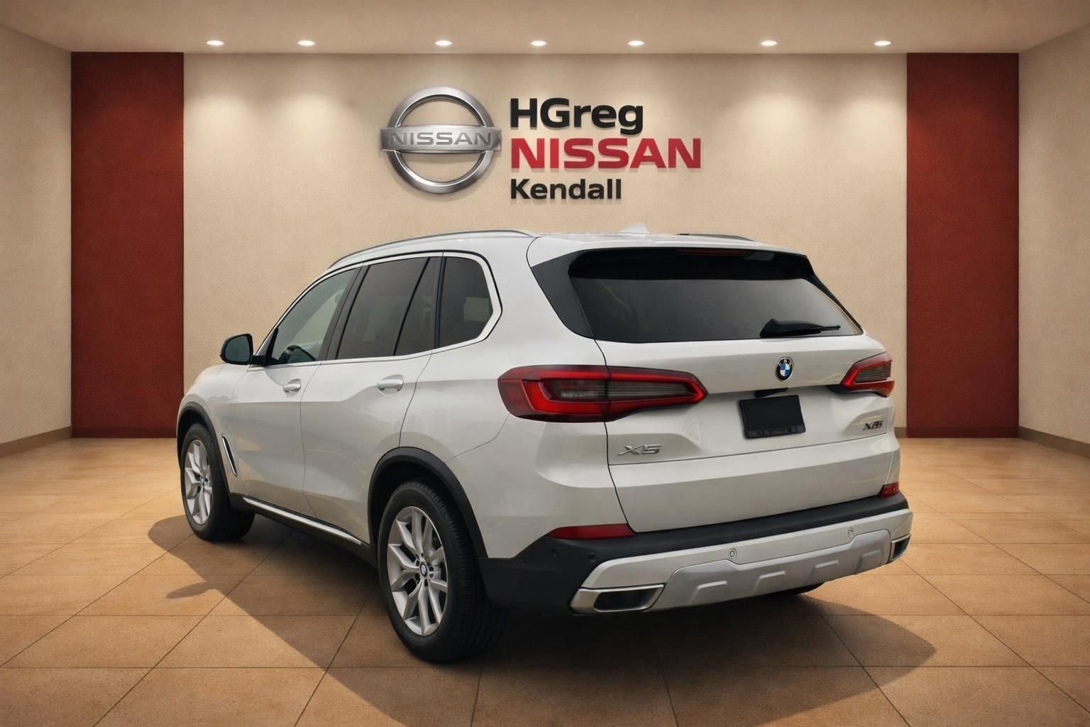 Used 2020 BMW X5 xDrive40i w/ Convenience Package AWD/4WD image 2