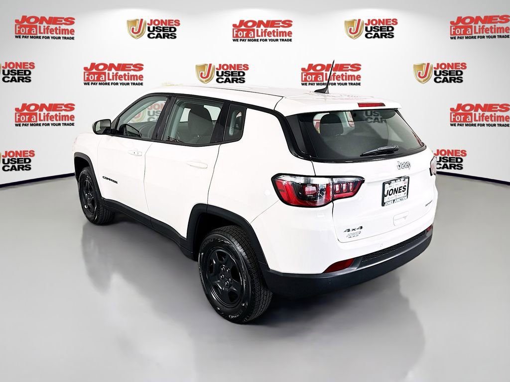 Used 2019 Jeep Compass Sport w/ Tech Group AWD/4WD image 2