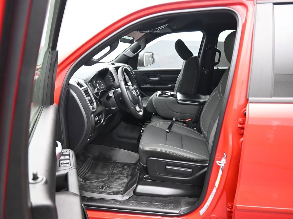 Used 2025 RAM 1500 Tradesman w/ Night Edition AWD/4WD image 11