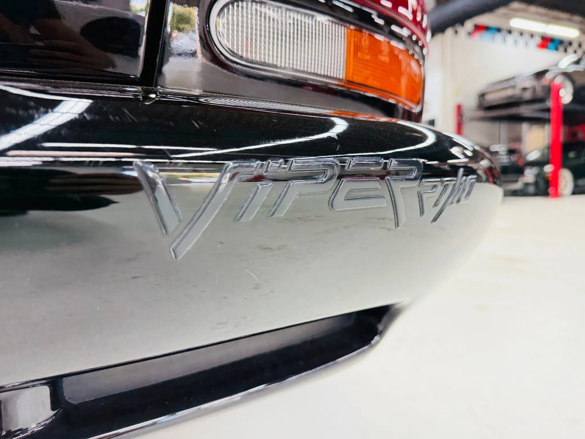 Used 2000 Dodge Viper RT/10 image 36