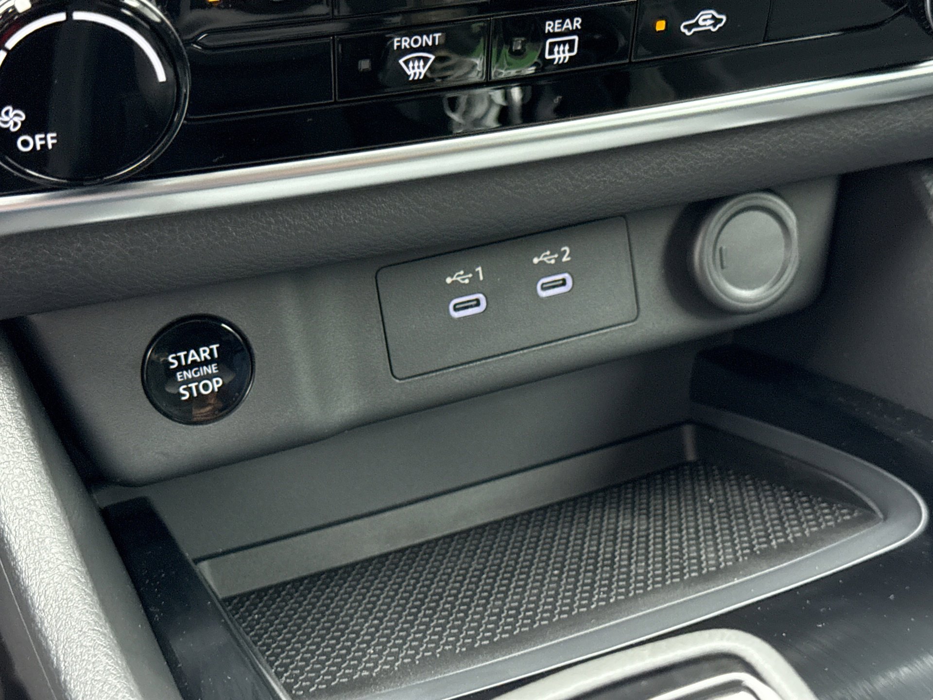 Used 2026 Nissan Rogue S image 19