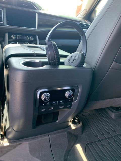 Used 2023 GMC Yukon Denali AWD/4WD image 20