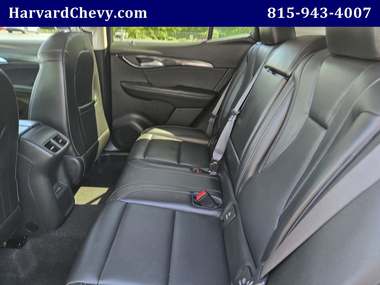 Certified 2025 Buick Envision Preferred AWD/4WD image 27