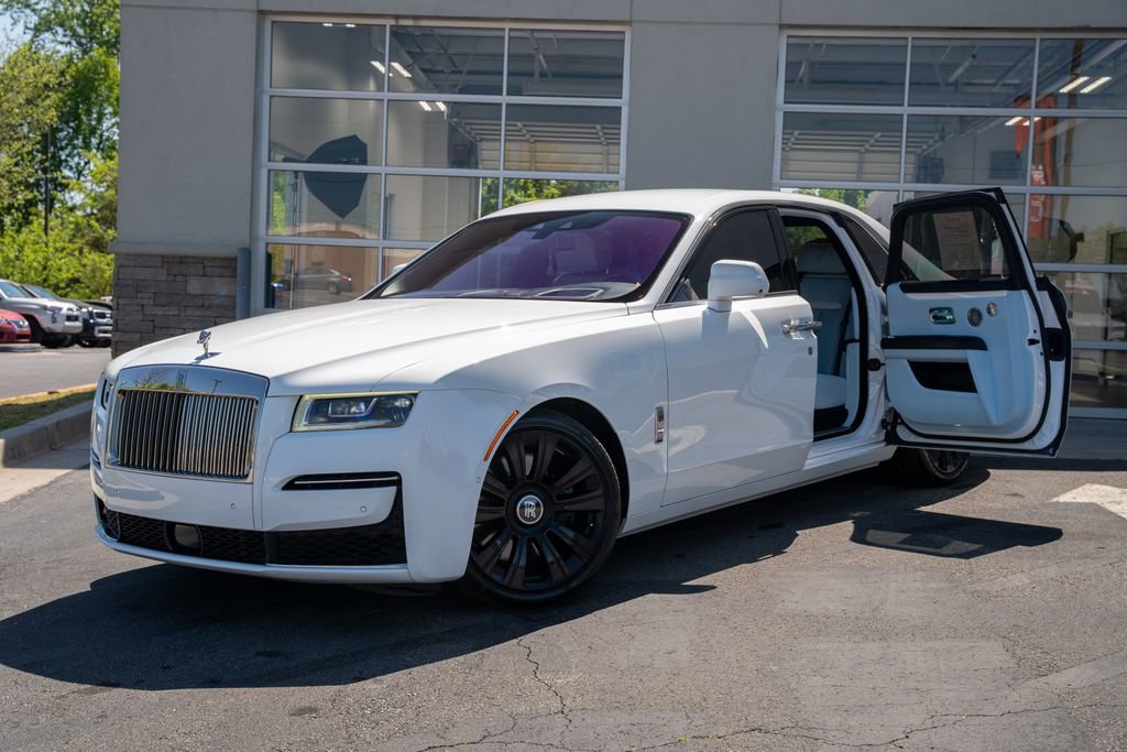 Used 2022 Rolls-Royce Ghost AWD/4WD image 2