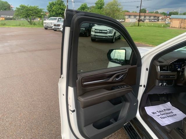 Used 2021 GMC Yukon Denali AWD/4WD image 10