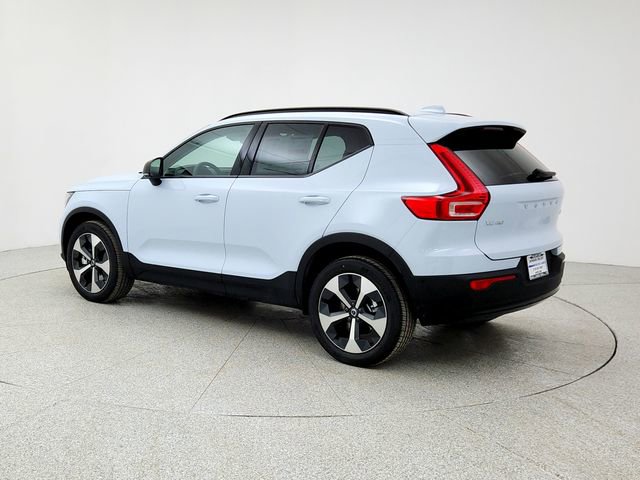 New 2026 Volvo XC40 B5 Plus w/ Protection Package Premier image 7