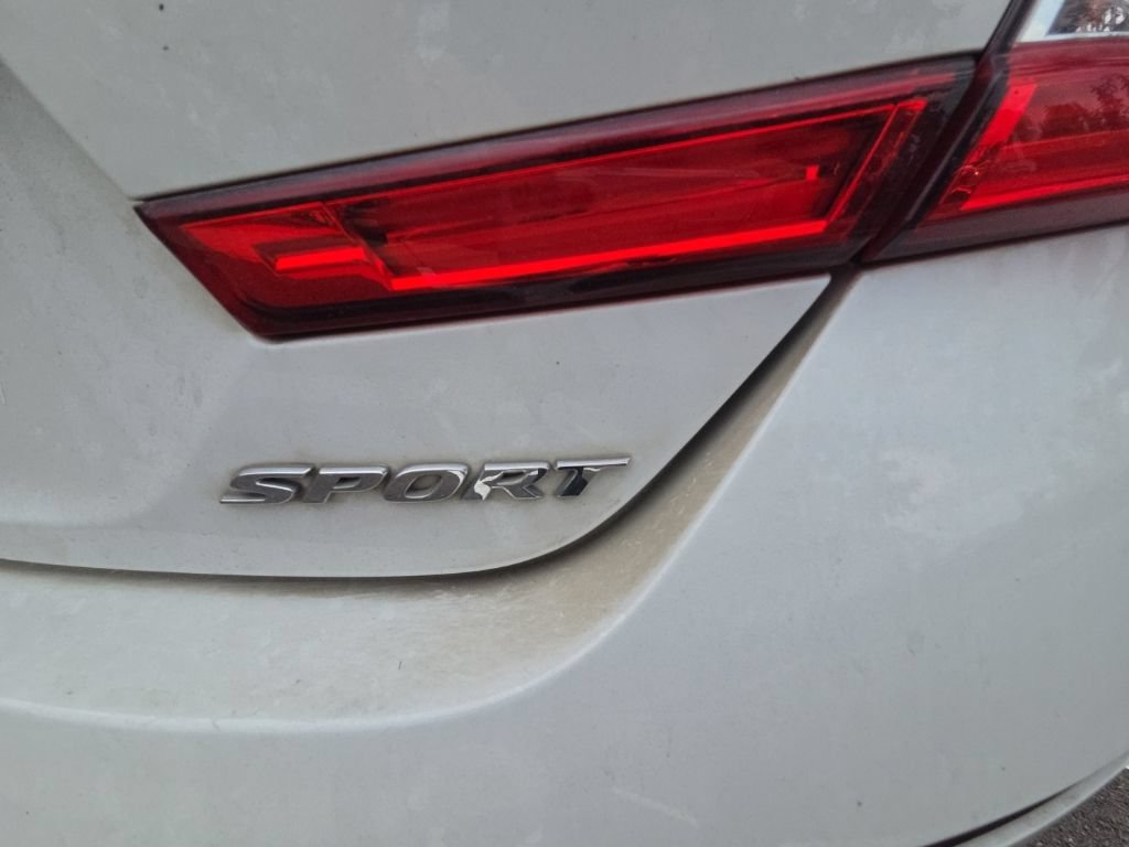Used 2020 Honda Accord Sport image 5