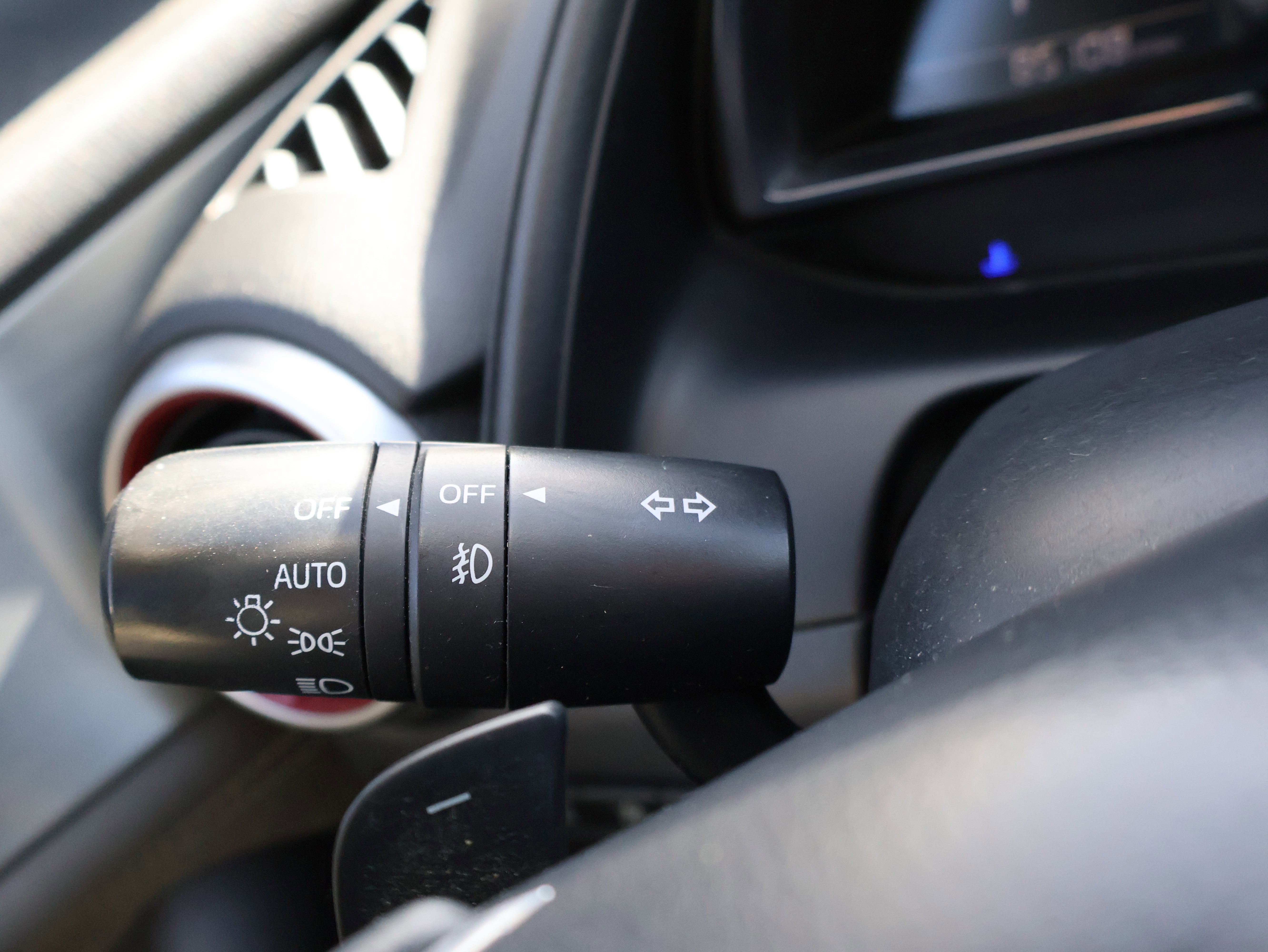 Used 2019 MAZDA CX-3 Grand Touring image 37