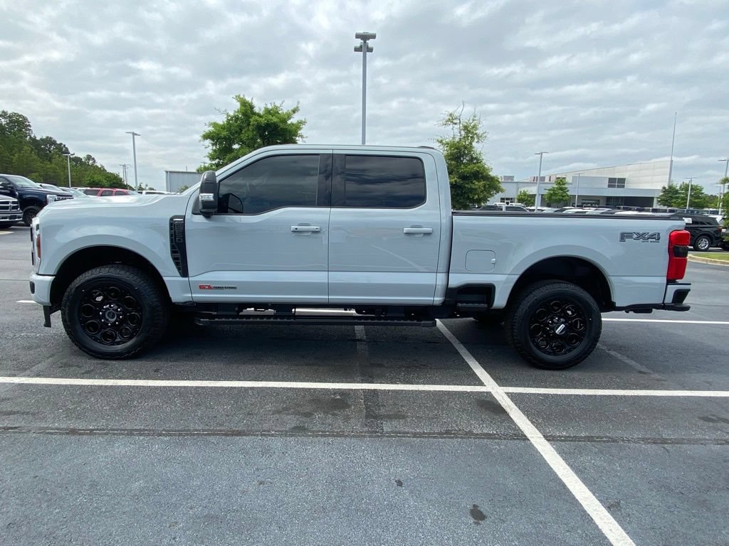 Certified 2025 Ford F350 Lariat w/ Black Appearance Package AWD/4WD image 4