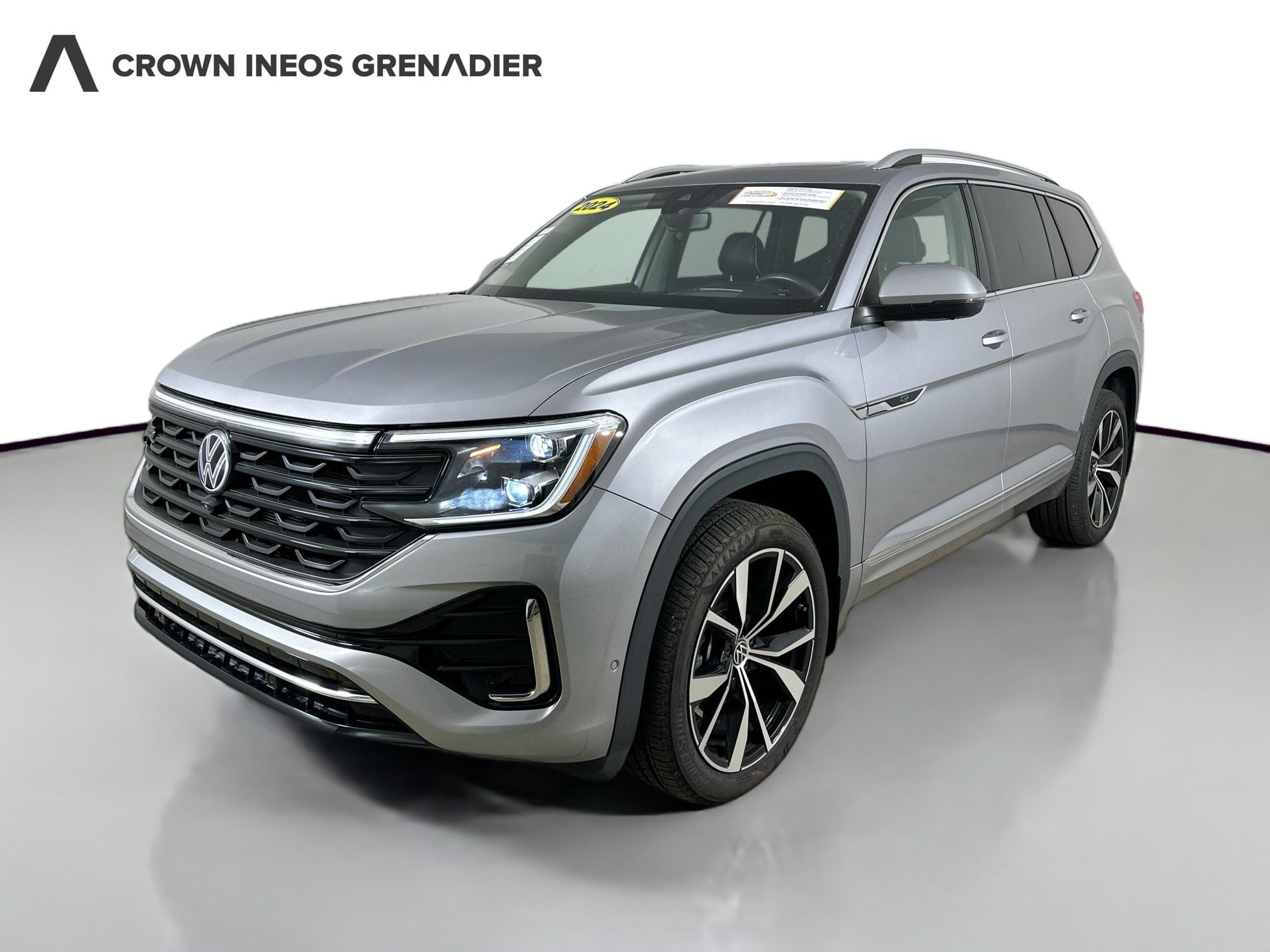 Used 2024 Volkswagen Atlas SEL Premium R-Line