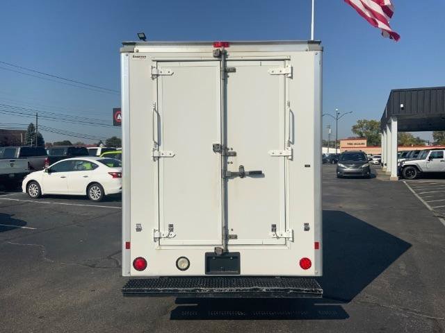 Used 2013 GMC Savana 3500 RWD image 6