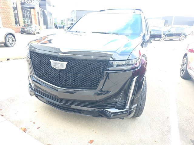 Certified 2024 Cadillac Escalade Sport w/ LPO, ONYX Package AWD/4WD image 22