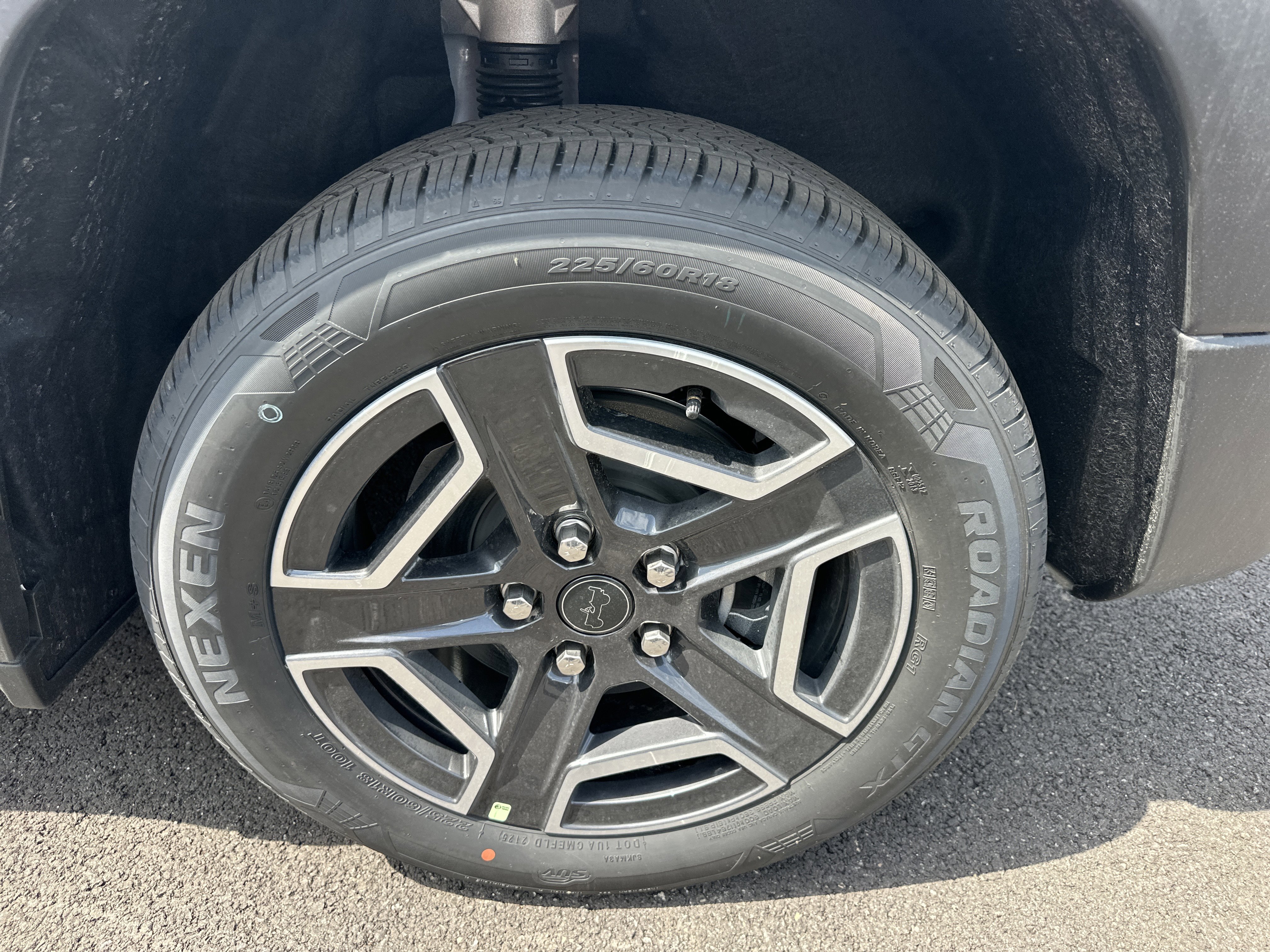 New 2026 Jeep Cherokee Laredo AWD/4WD image 30