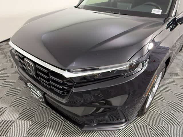 New 2027 Honda CR-V LX image 10