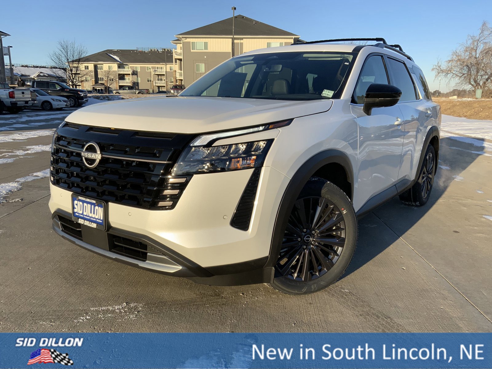 New 2026 Nissan Pathfinder SL w/ SL Premium Package