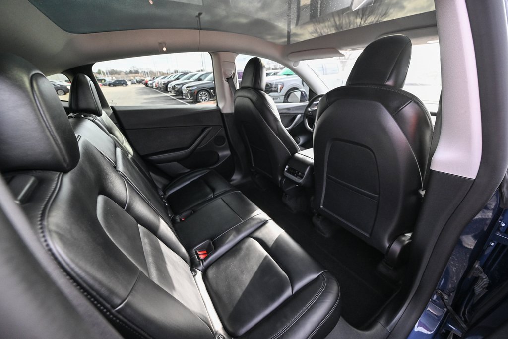 Used 2022 Tesla Model Y Performance image 28