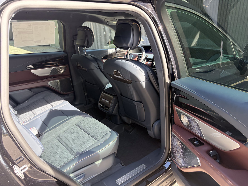 New 2026 Lincoln Nautilus Black Label AWD/4WD image 26