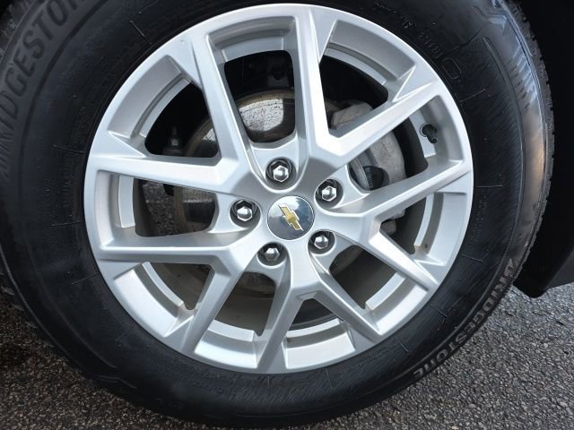 Used 2022 Chevrolet Equinox LS image 7
