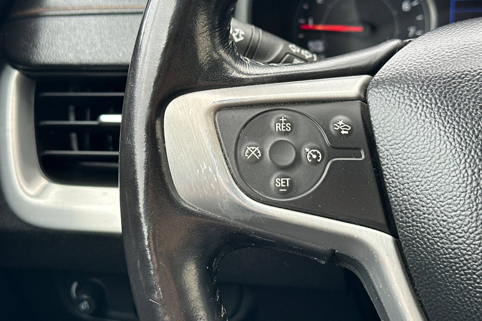 Certified 2021 GMC Terrain SLE FWD image 31