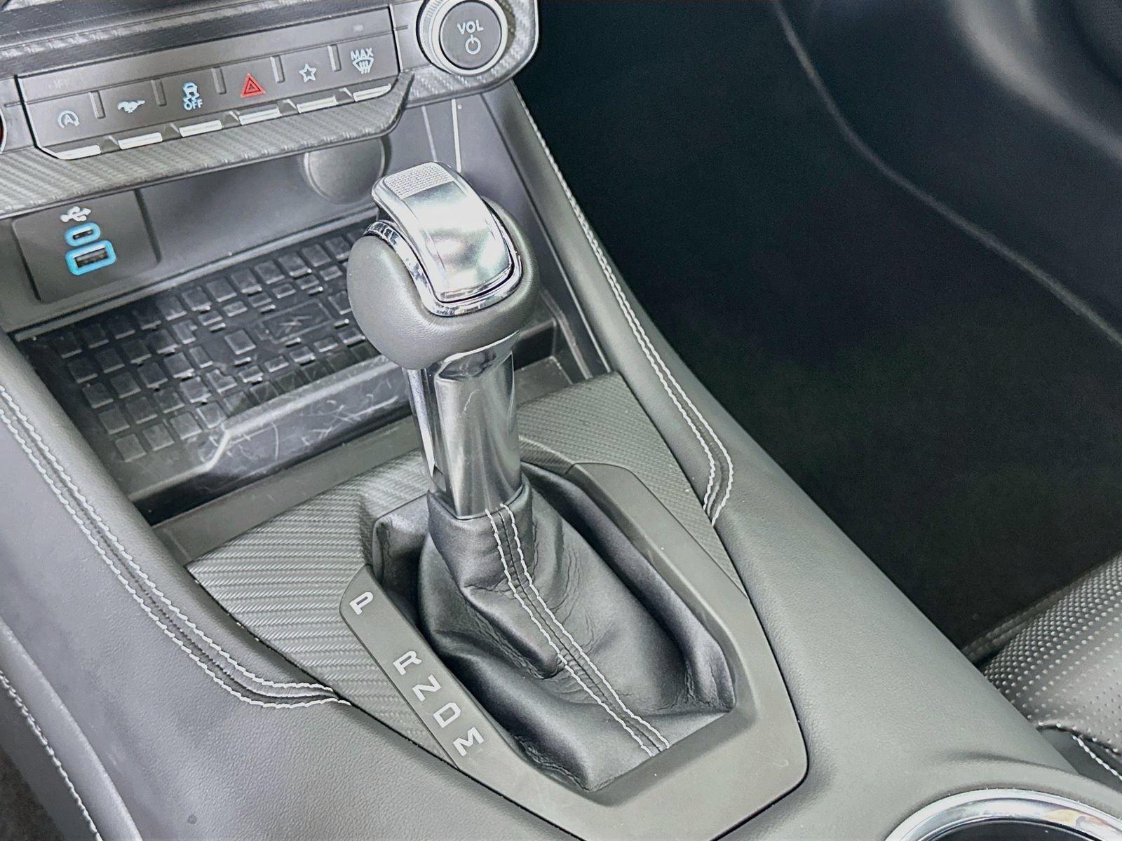 Used 2024 Ford Mustang GT Premium RWD image 28