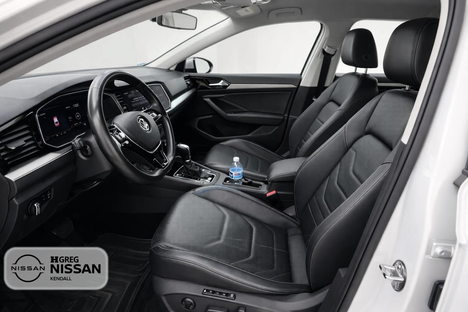 Used 2019 Volkswagen Jetta SEL Premium FWD image 7
