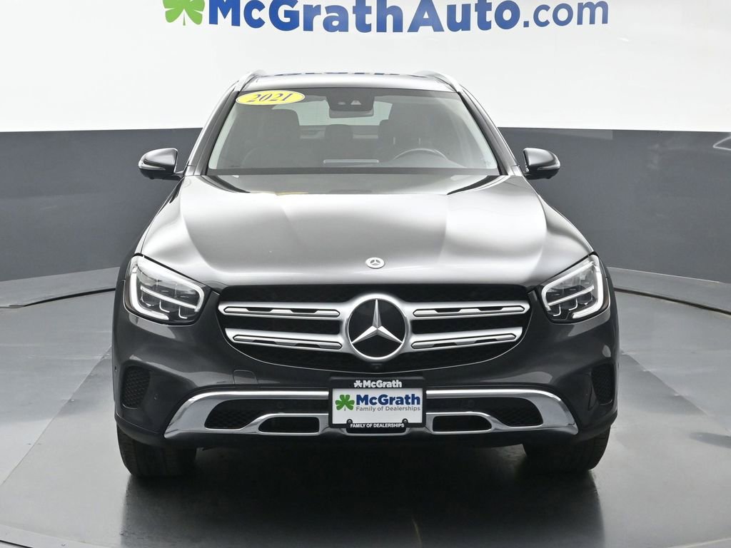 Used 2021 Mercedes-Benz GLC 300 4MATIC image 4
