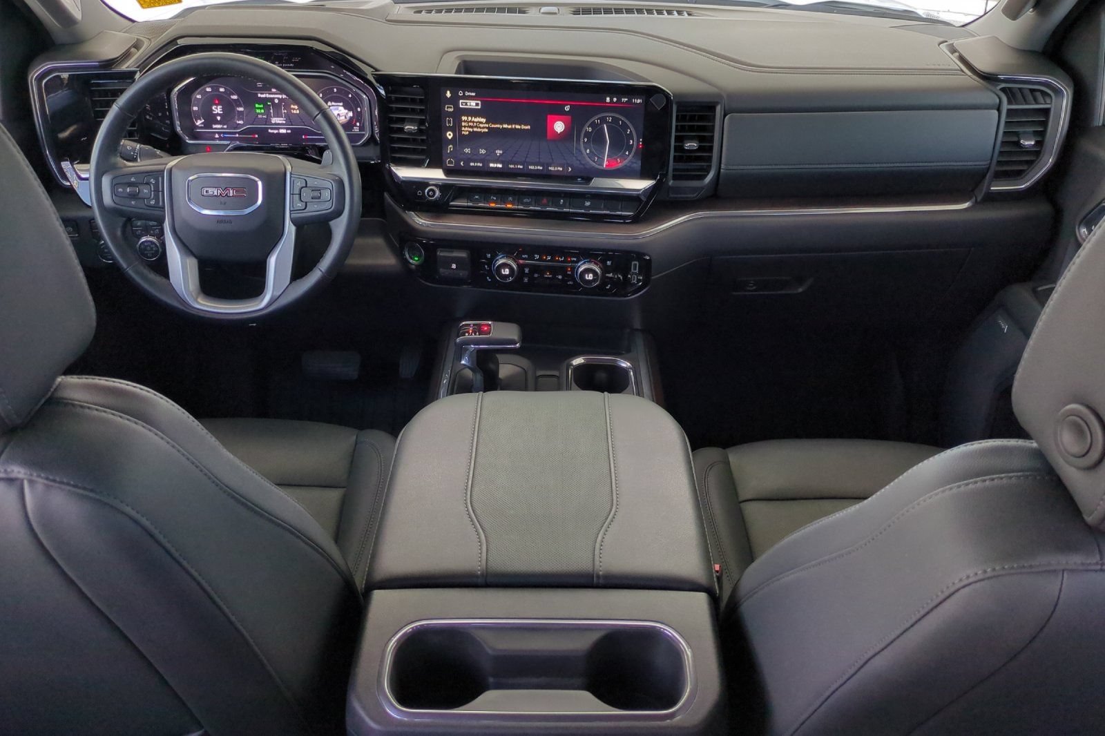 Used 2024 GMC Sierra 1500 SLT w/ SLT Premium Plus Package AWD/4WD image 14