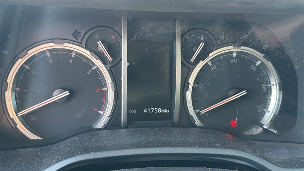 Used 2023 Toyota 4Runner Limited image 16