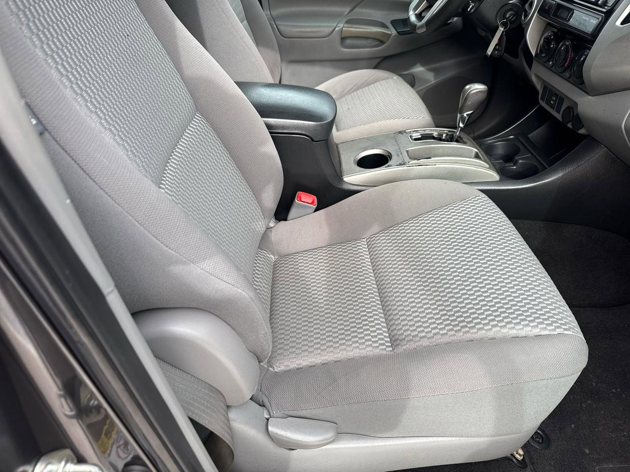 Used 2014 Toyota Tacoma 4x4 Double Cab w/ SR5 Package image 43